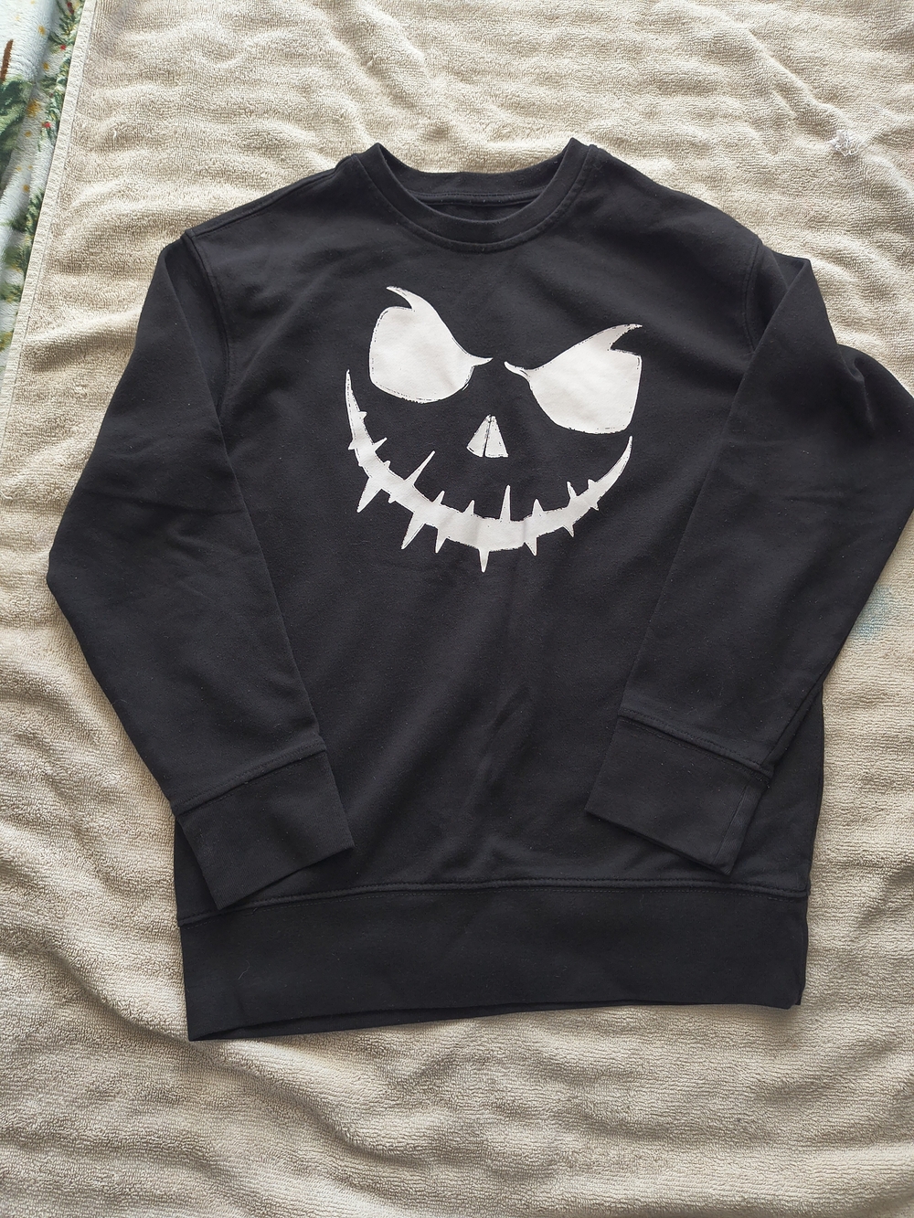 Men's Black Graphic Sweatshirt with White Skull Face